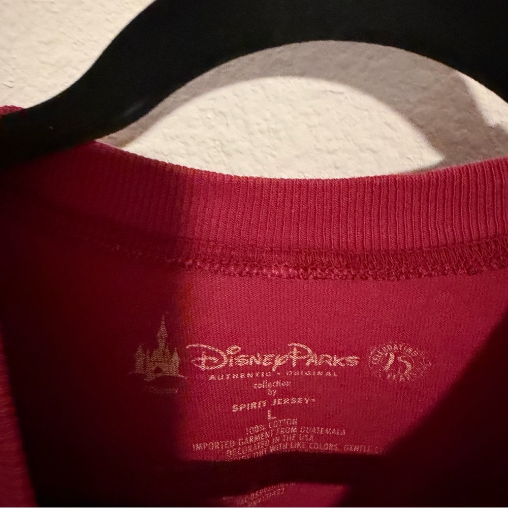 Disney Epcot food and wine spirit jersey red large - Picture 5 of 5